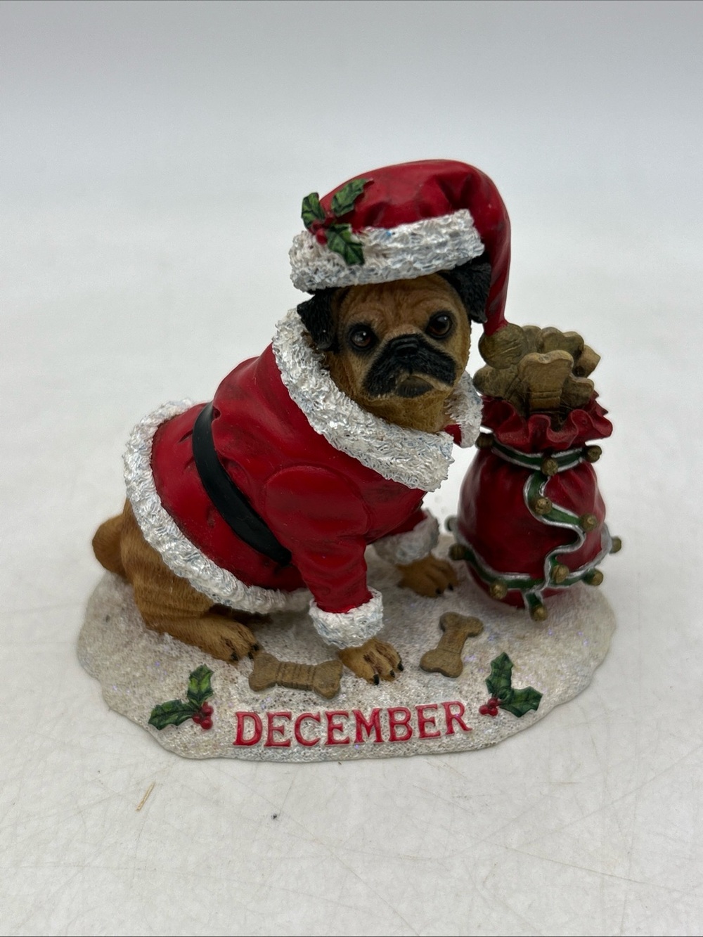 The Danbury Mint Perpetual Calendar Figurine Pug December Christmas 3”x3.5”